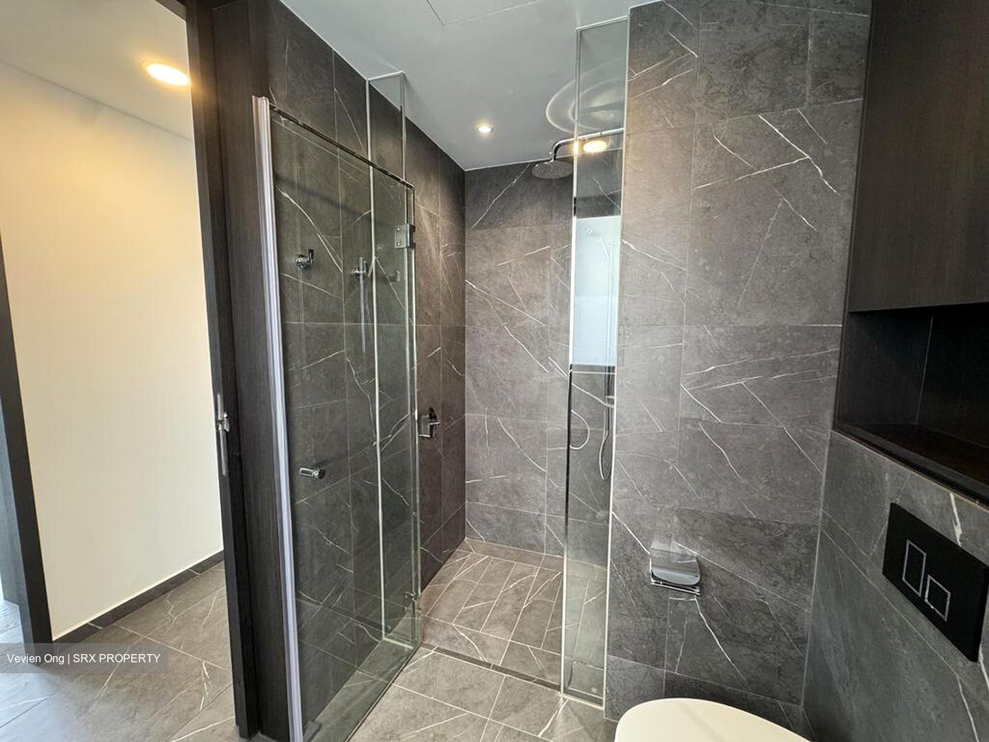 Liv @ Mb (D15), Condominium #524885571